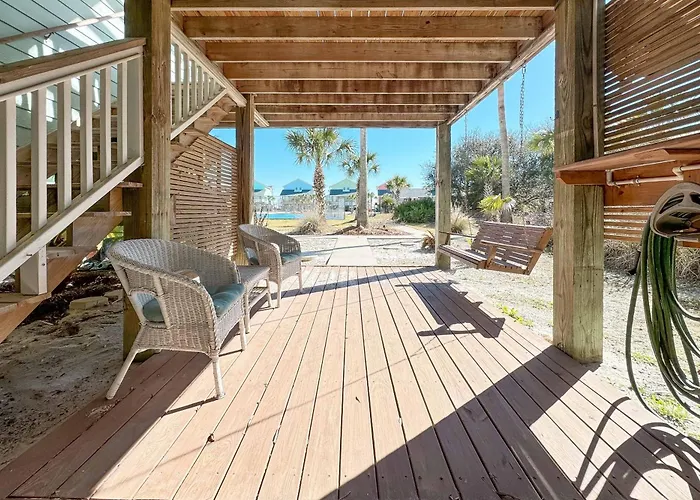 Winter Waves Holiday home *